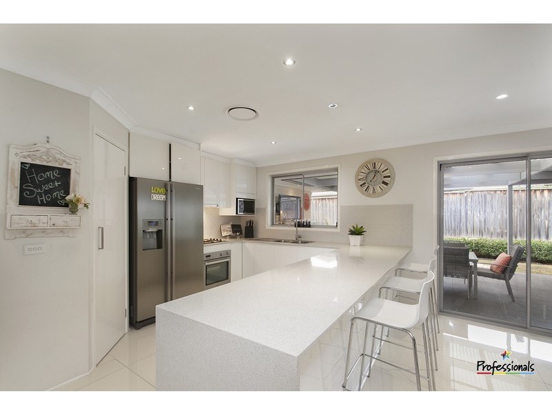 32 Paperbark Circuit, Casula NSW 2170