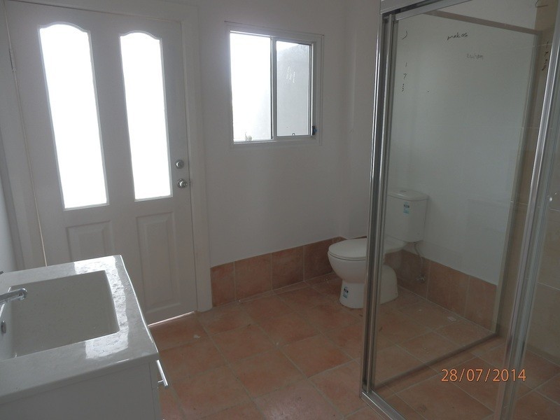 Granny Flat/208 Campbelltown Road, Denham Court NSW 2565