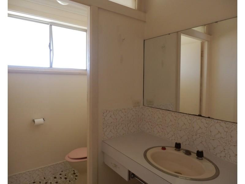 232 Croatia Avenue, Edmondson Park NSW 2174