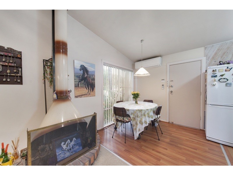 42 Waratah Avenue, Casula NSW 2170