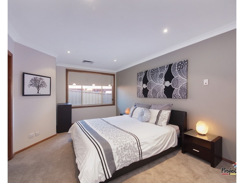 14 Tarago Place, Prestons NSW 2170