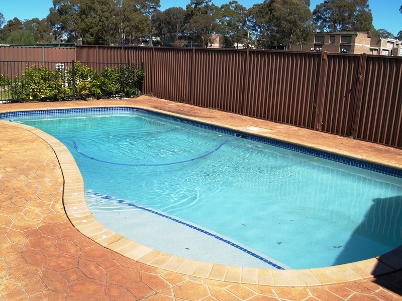 71 Ingham Drive, Casula NSW 2170