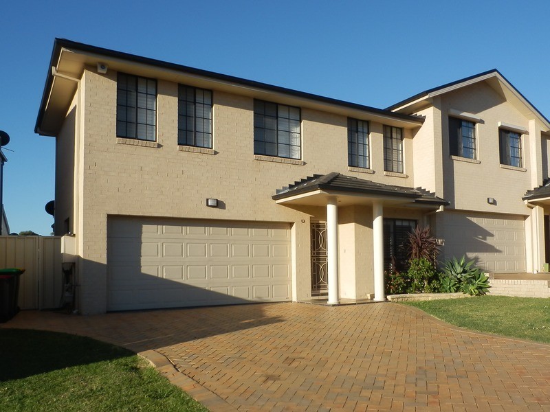 3B Rosewood Avenue, Prestons NSW 2170