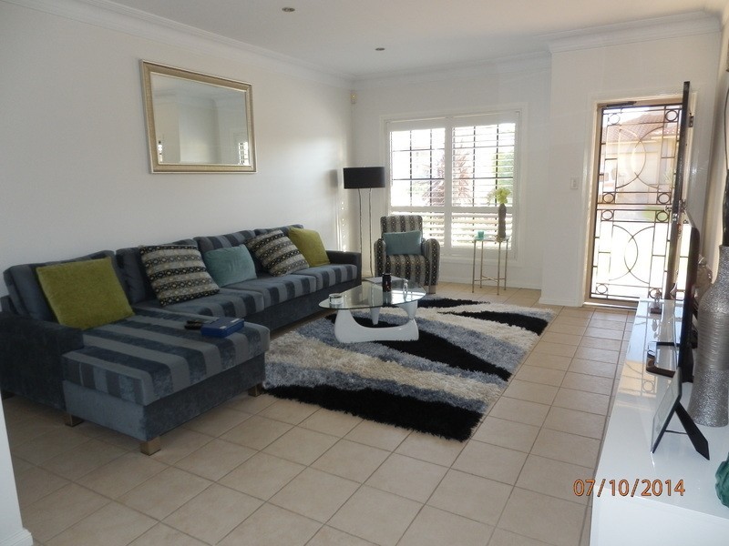 3B Rosewood Avenue, Prestons NSW 2170