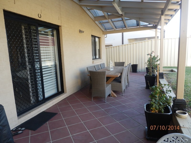 3B Rosewood Avenue, Prestons NSW 2170