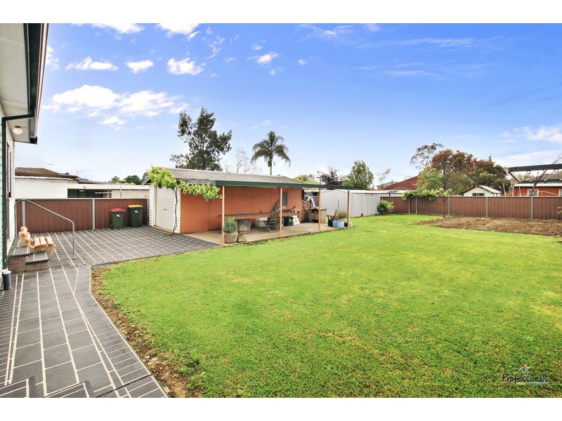 42 Dunbier Avenue, Lurnea NSW 2170