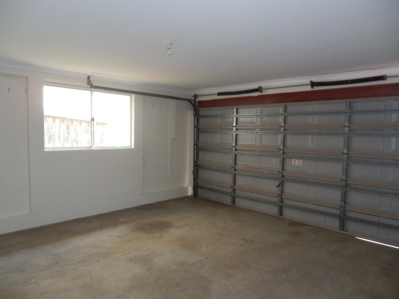 6 Nutmeg Close, Casula NSW 2170