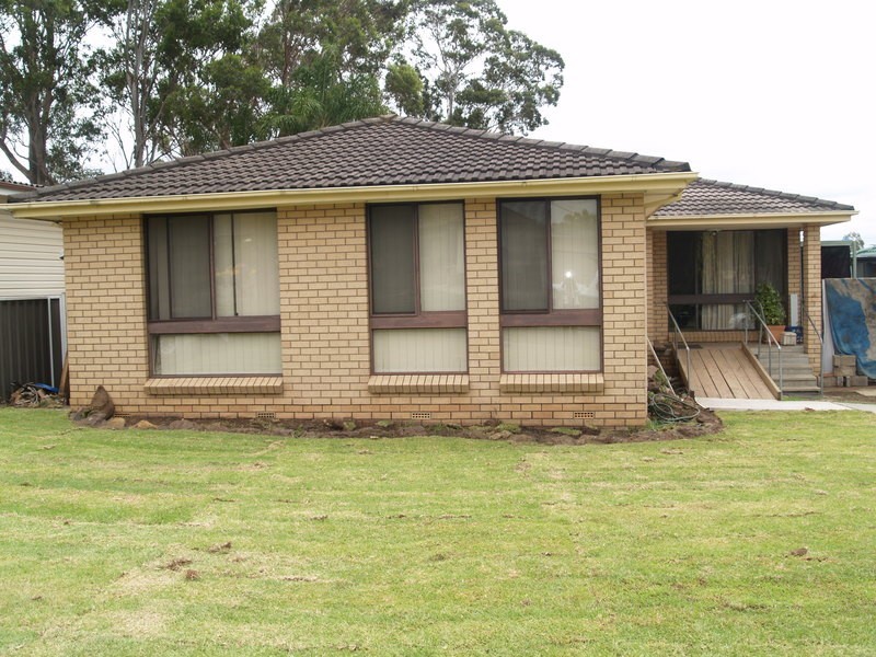 93 Demeyrick Avenue, Lurnea NSW 2170