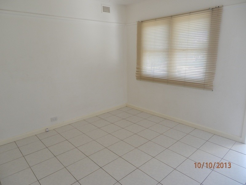 34 Demeyrick Avenue, Casula NSW 2170