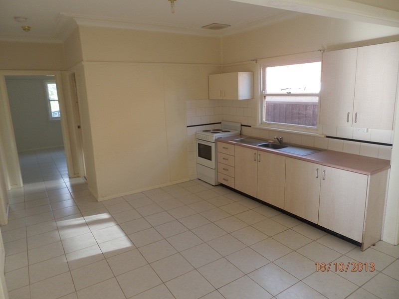 34 Demeyrick Avenue, Casula NSW 2170