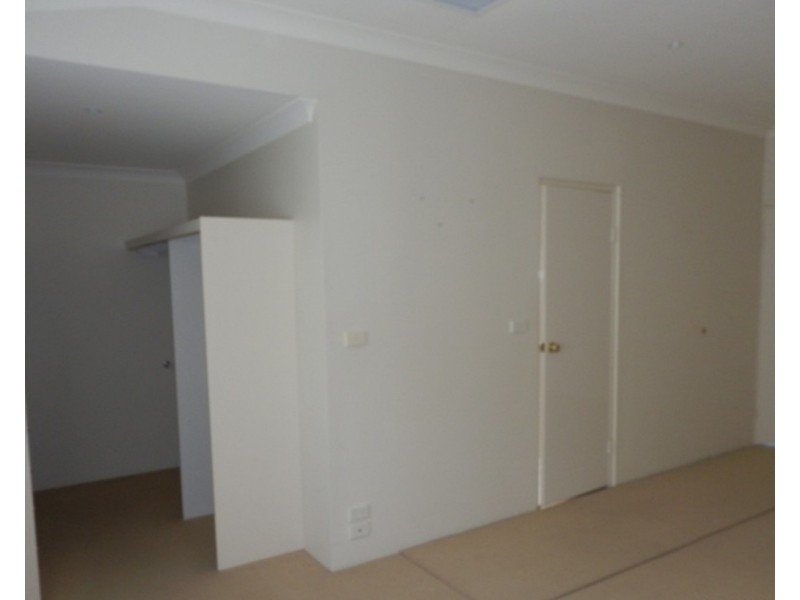 12 Gerarda Place, West Hoxton NSW 2171
