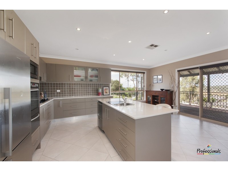 37 Jackey Drive, Camden Park NSW 2570