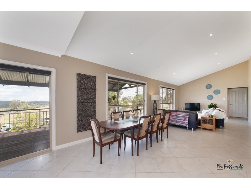 37 Jackey Drive, Camden Park NSW 2570