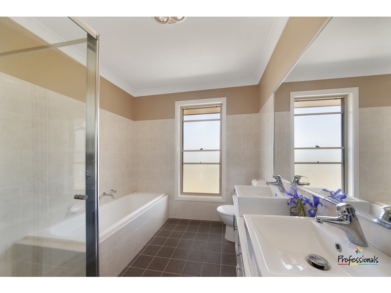 37 Jackey Drive, Camden Park NSW 2570