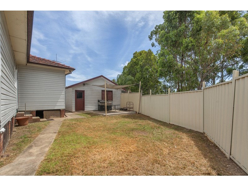 81 Demeyrick Avenue, Casula NSW 2170