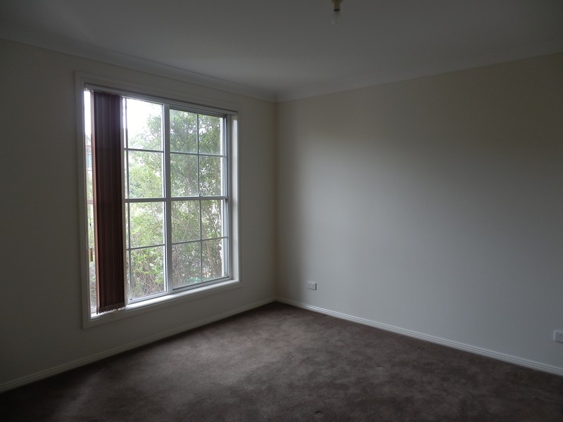 6 Nutmeg Close, Casula NSW 2170