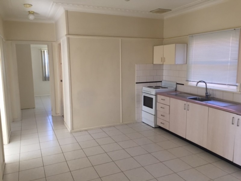 34 Demeyrick Avenue, Casula NSW 2170