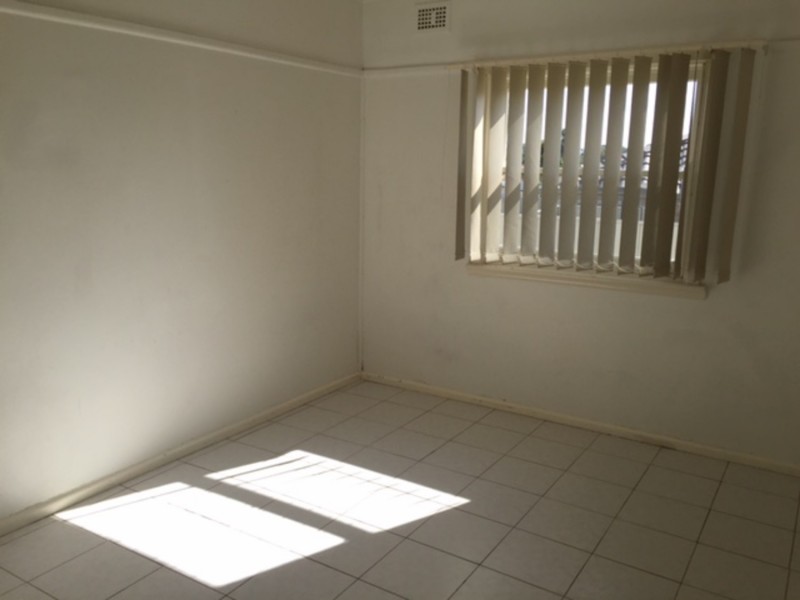 34 Demeyrick Avenue, Casula NSW 2170