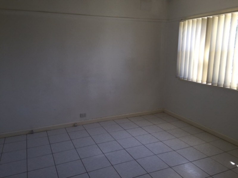 34 Demeyrick Avenue, Casula NSW 2170