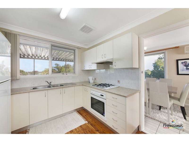 2 Birkdale Crescent, Liverpool NSW 2170