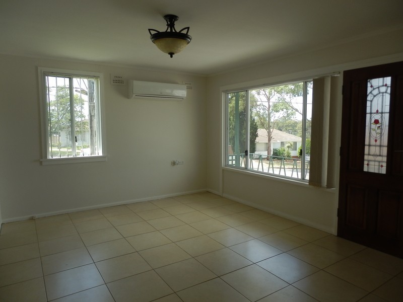 135 Hill Road, Lurnea NSW 2170