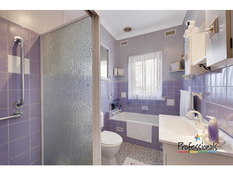 32 Casula Road, Casula NSW 2170