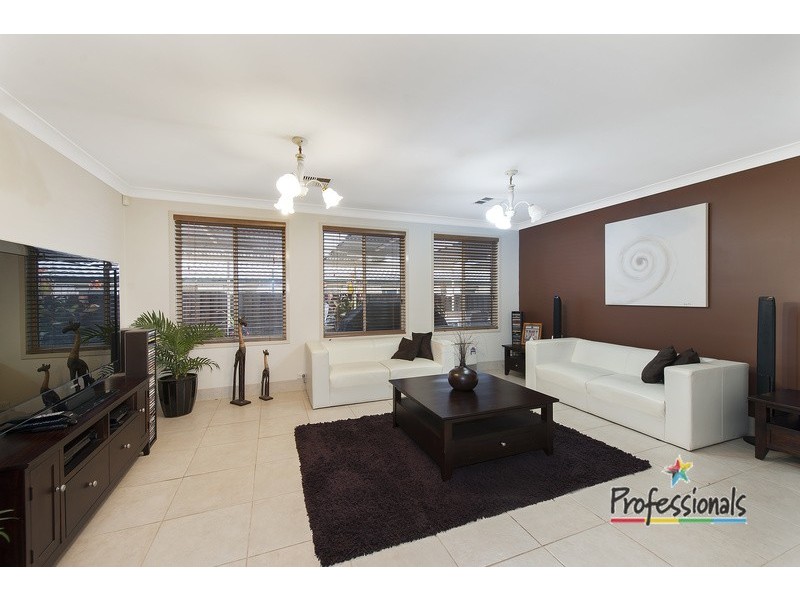 79 Kookaburra Road, Prestons NSW 2170