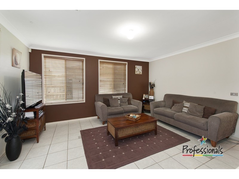 79 Kookaburra Road, Prestons NSW 2170