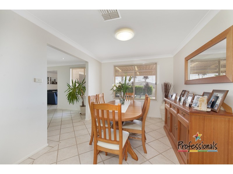 3 Marin Place, Prestons NSW 2170