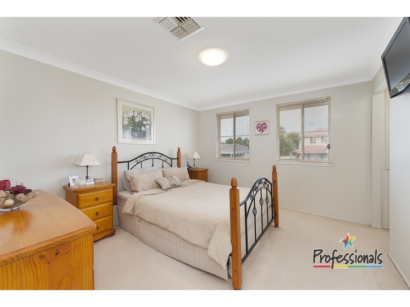 3 Marin Place, Prestons NSW 2170