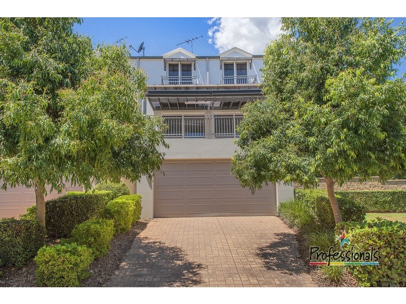 10 Jane Jarvis Way, Macquarie Links NSW 2565