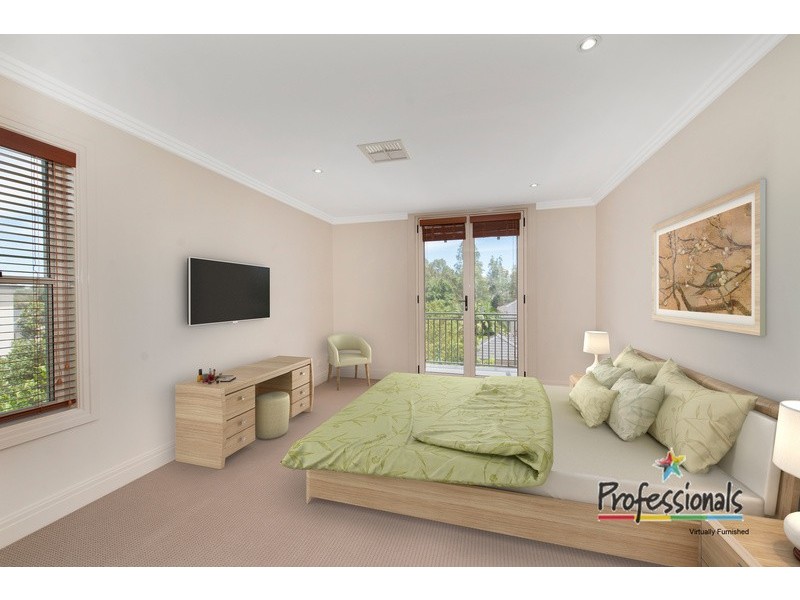 10 Jane Jarvis Way, Macquarie Links NSW 2565