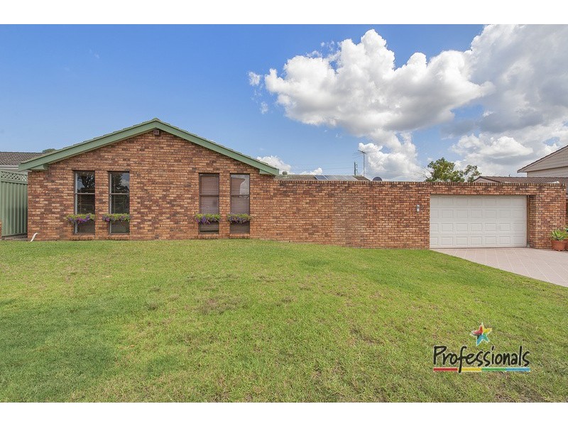 9 Westbury Street, Chipping Norton NSW 2170