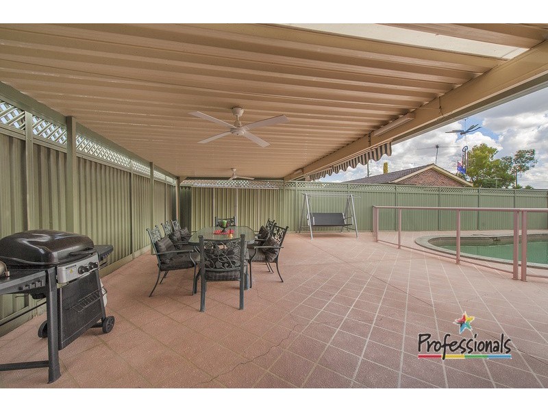 9 Westbury Street, Chipping Norton NSW 2170