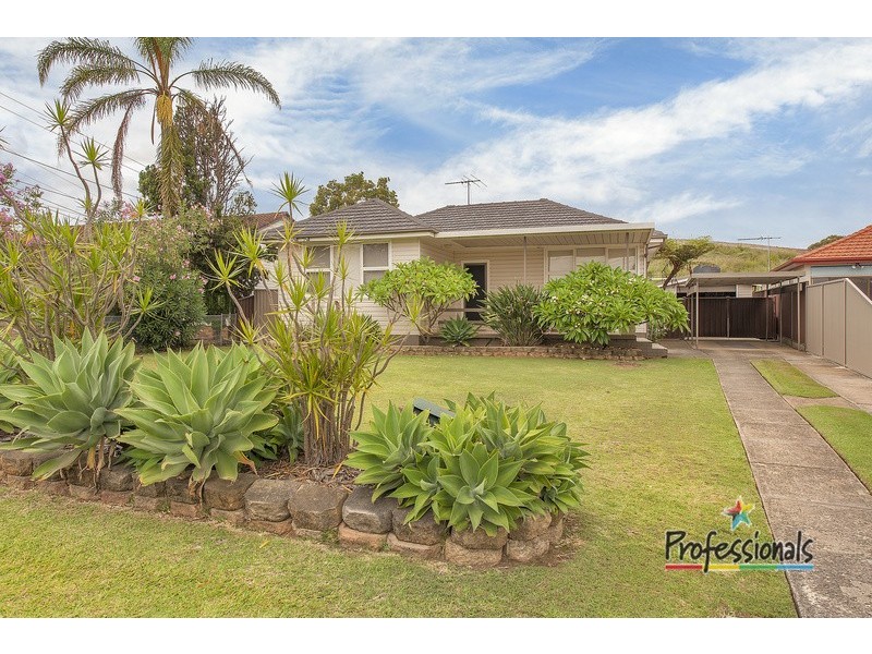 10 Edward Street, Lurnea NSW 2170