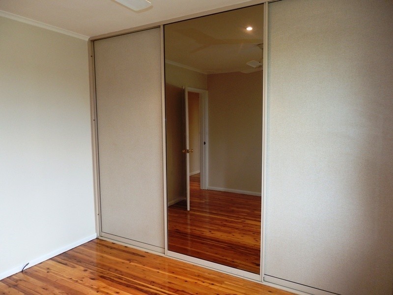 4 Kenny Avenue, Casula NSW 2170