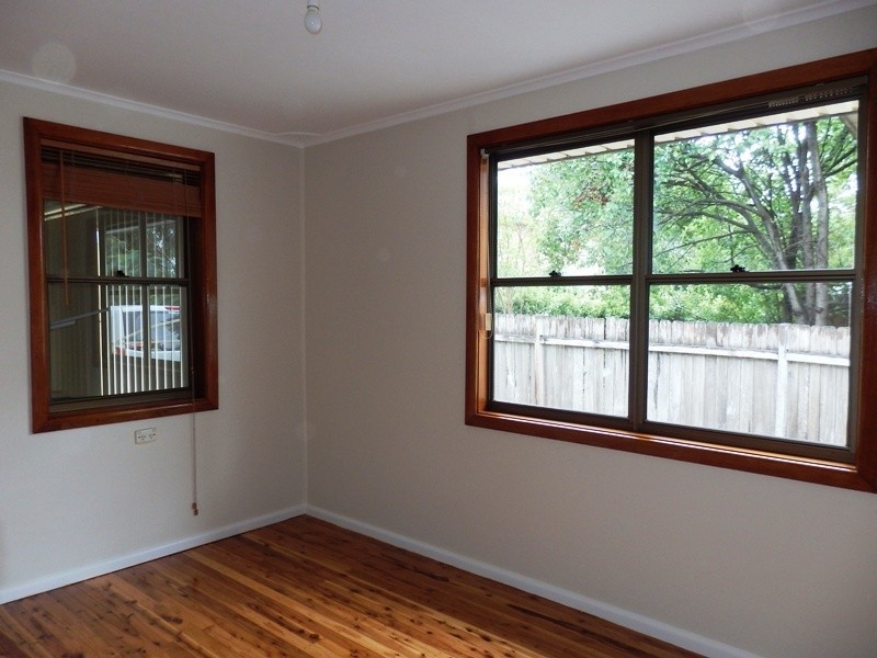 4 Kenny Avenue, Casula NSW 2170