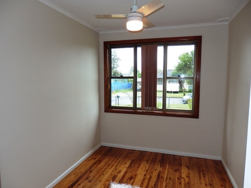 4 Kenny Avenue, Casula NSW 2170