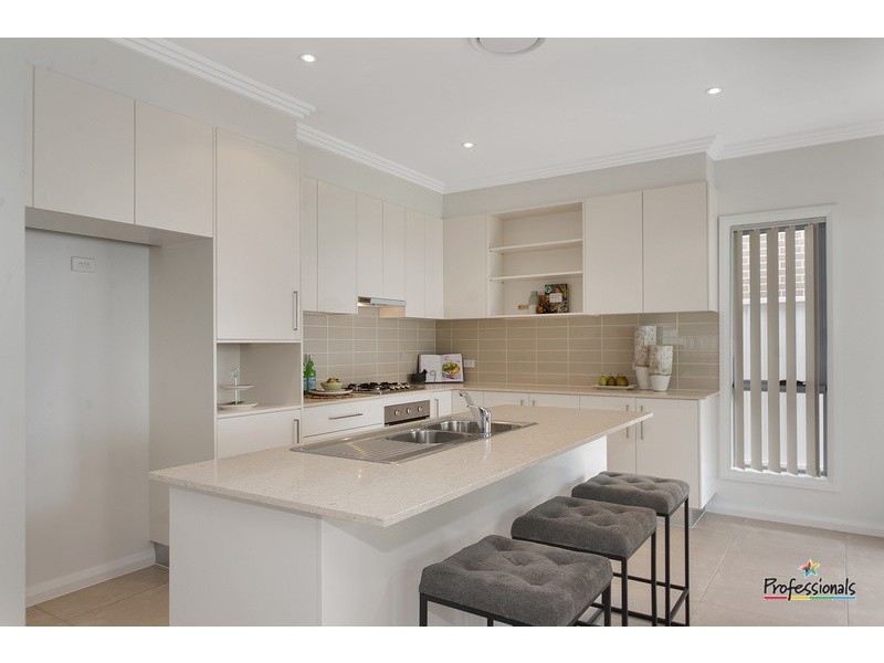 84A Kendall Drive, Casula NSW 2170