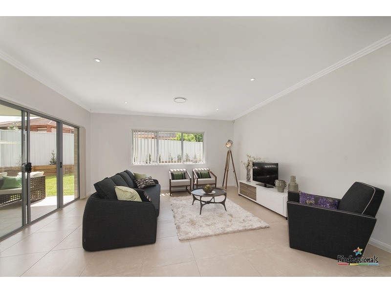 84A Kendall Drive, Casula NSW 2170