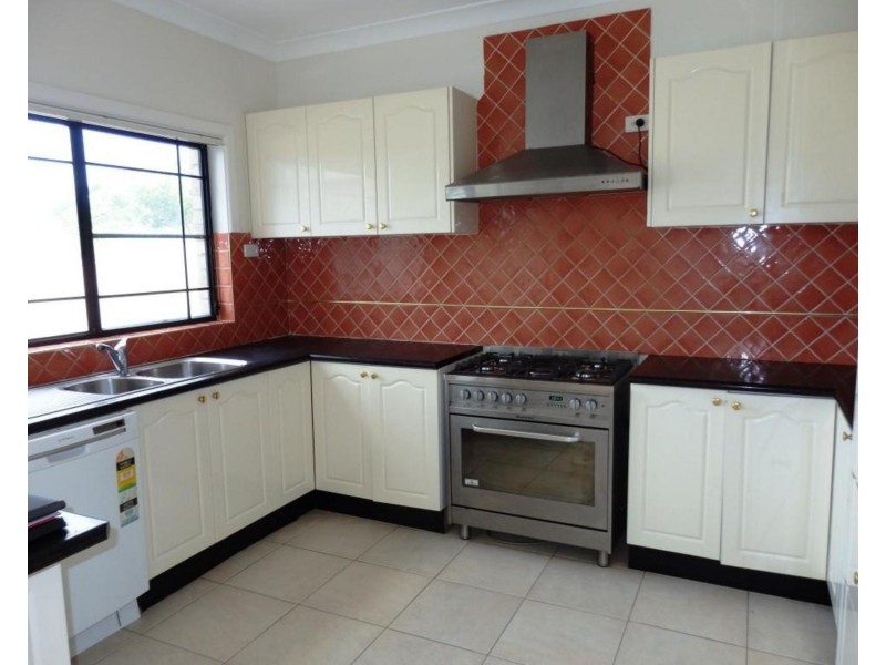 7 Fortunato Street, Prestons NSW 2170