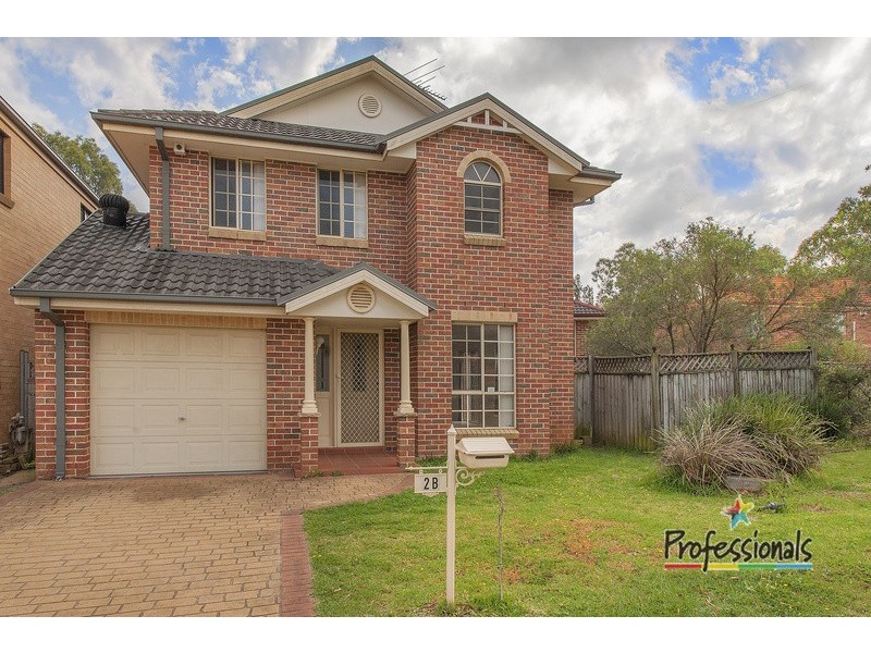 2B Hardy Place, Casula NSW 2170