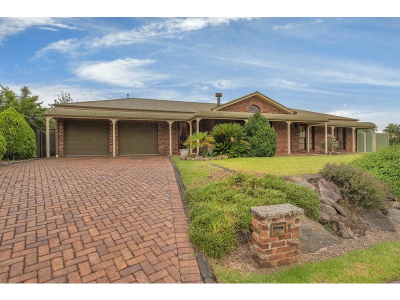 1 Guise Avenue, Casula NSW 2170