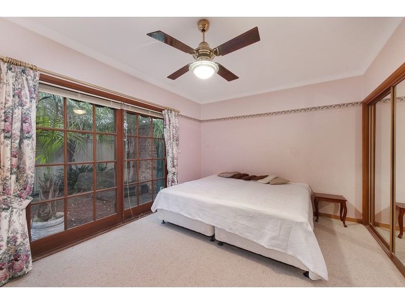 1 Guise Avenue, Casula NSW 2170