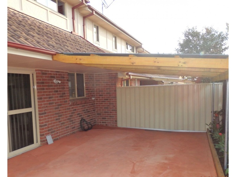 6/17-19 Carnation Avenue, Casula NSW 2170