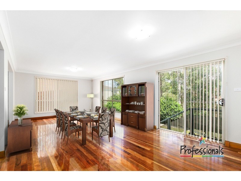 35 Leacocks Lane, Casula NSW 2170