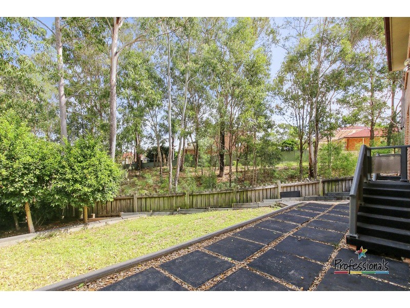 35 Leacocks Lane, Casula NSW 2170