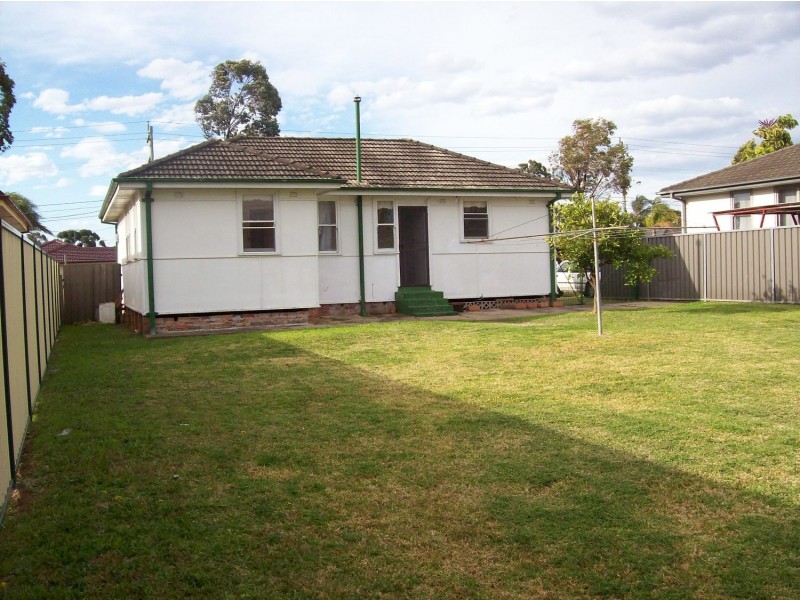 90 North Liverpool Road, Heckenberg NSW 2168