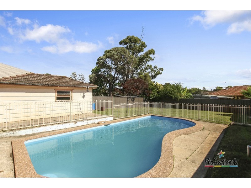 29 Ashcroft Avenue, Casula NSW 2170