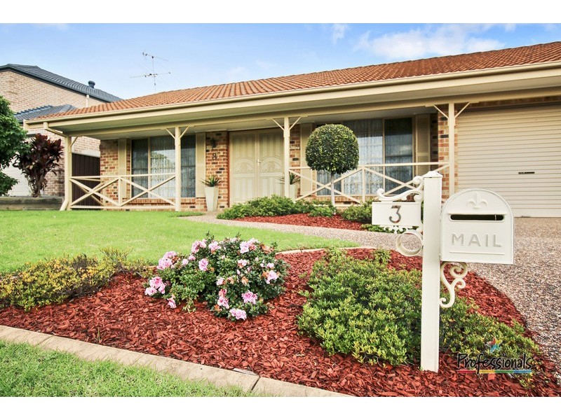 3 Toparoa Close, Casula NSW 2170